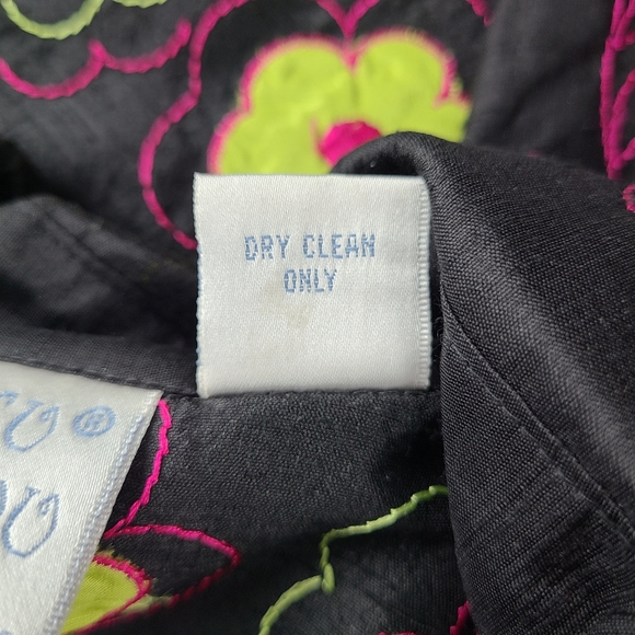 Blue Bayou Black Floral Embroidered Beaded Silk Art To Wear Boho Jacket - Picture 12 of 13